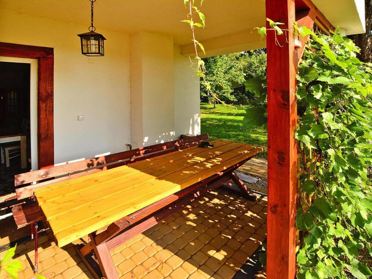 Holiday House With Large Garden, Noskowo Exterior foto